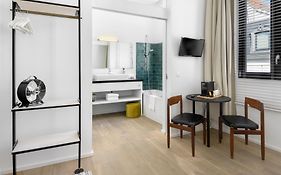Mellow guesthouse - boutique guest room